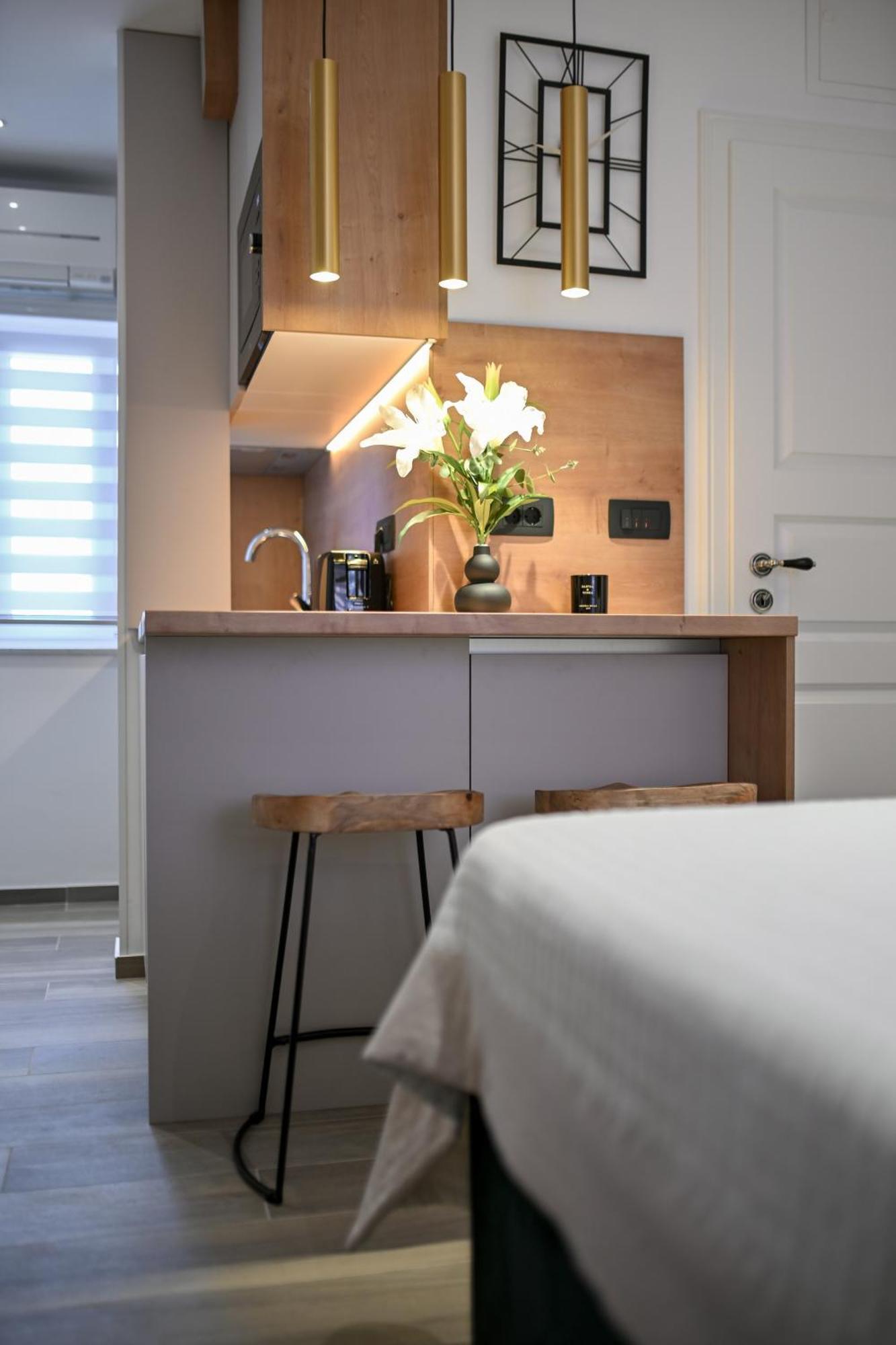 Apartments And Rooms Nekic Zadar Bagian luar foto